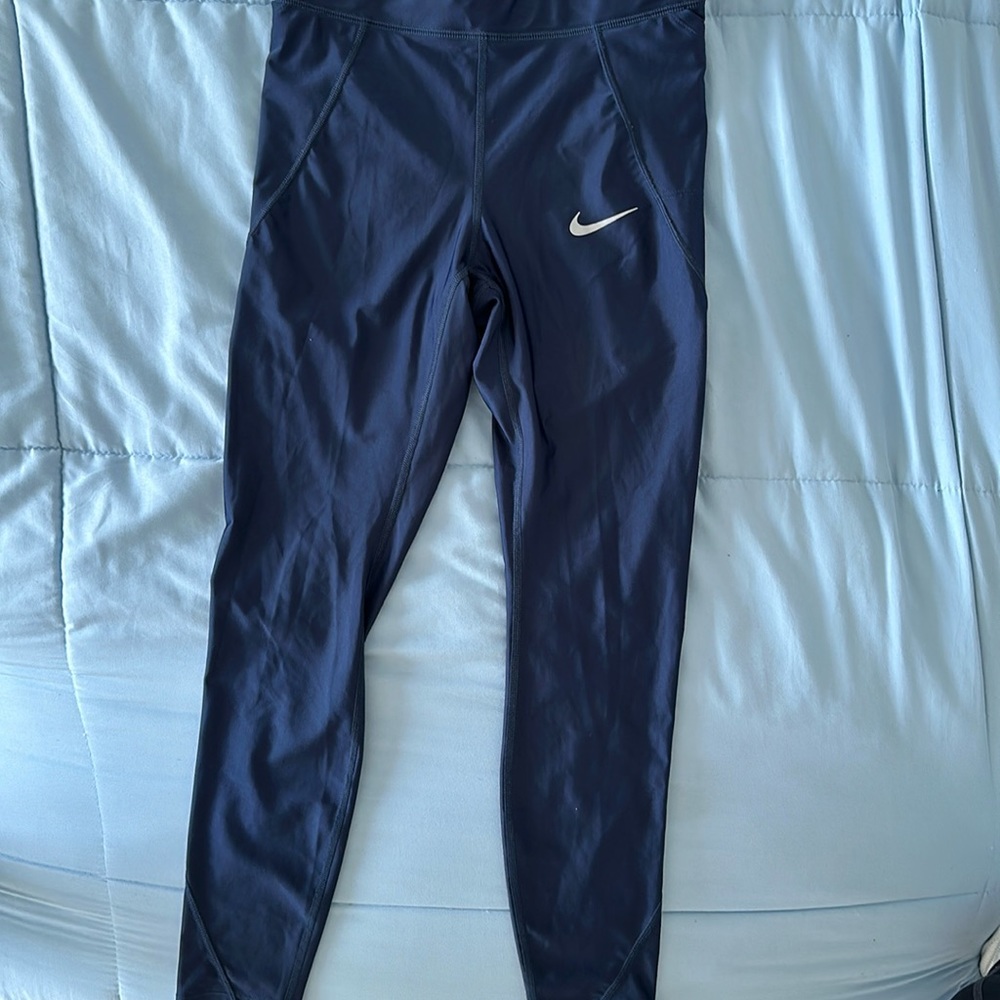 Women’s Nike Dri-Fit leggings